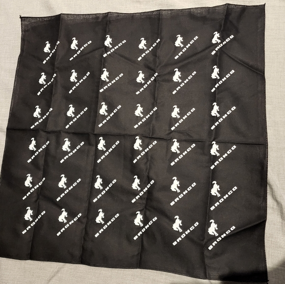 Bronco sasquatch shirt - Picture 3 of 5